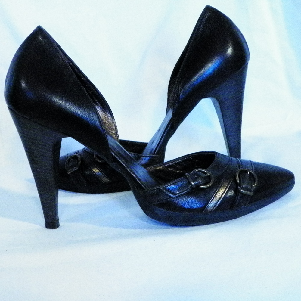Escarpin Femme Marron SAN MARINA Pointure 38. Bon état -  reconditionné disponible sur Label Emmaüs